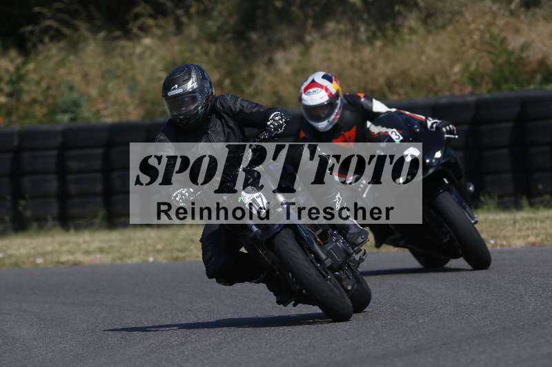 Archiv-2023/28 05.06.2023 Moto Club Anneau du Rhin/blanc-novice/3